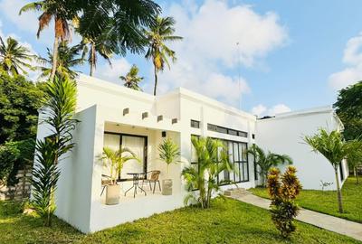 2 Bed Villa with En Suite in Watamu - 3