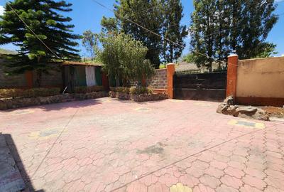 3 Bed House with En Suite at Acacia - 3