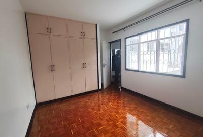 3 Bed Townhouse with En Suite in Brookside - 4