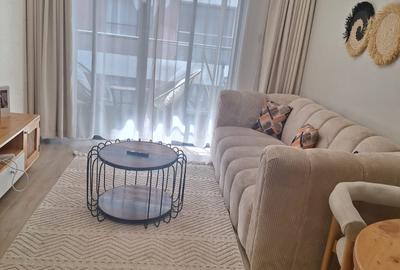 Furnished 1 Bed Apartment with En Suite at Hatheru - 3