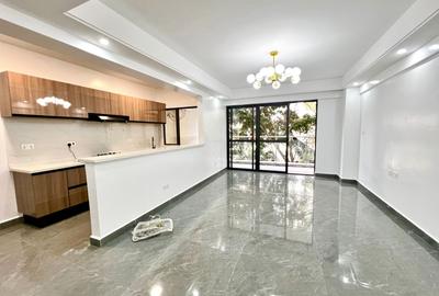 2 Bed Apartment with En Suite at Riverside Drive