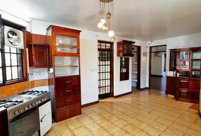 5 Bed Townhouse with Staff Quarters in Lavington