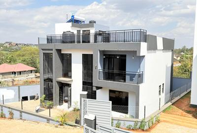 4 Bed House with En Suite in Ruiru