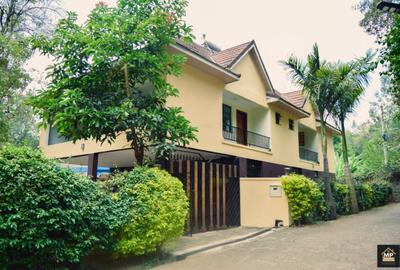 3 Bed House with En Suite in Karen - 3