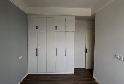 2 Bed Apartment with En Suite at Lenana Road