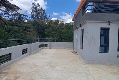 5 Bed Townhouse with En Suite in Karen - 2