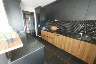 2 Bed Apartment with En Suite in Brookside - 4