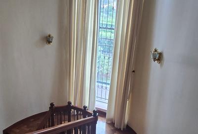 5 Bed House with En Suite at Eliud Mathu - 4