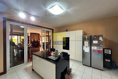 4 Bed Apartment in Parklands - 4