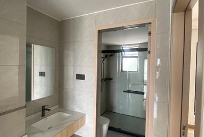 1 Bed Apartment with En Suite in Riverside - 4
