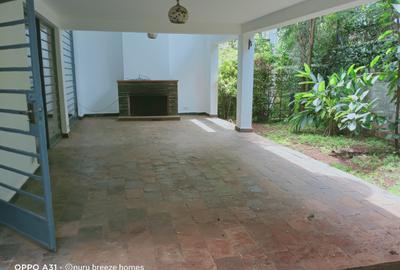 4 Bed Townhouse with En Suite in Lavington - 3