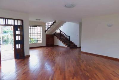 4 Bed Townhouse with En Suite in Kiambu Road - 2