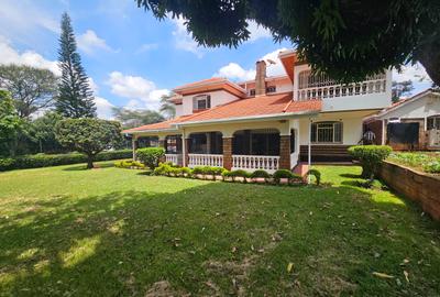 5 Bed House with En Suite in Rosslyn - 3