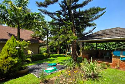 4 Bed House with En Suite in Kyuna - 2
