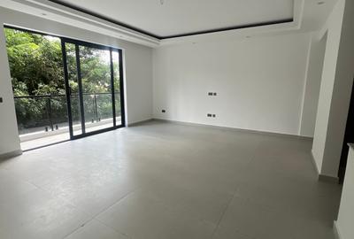 2 Bed Apartment with En Suite at Brookside Drive - 3