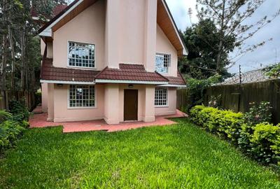 5 Bed Townhouse with En Suite in Lavington