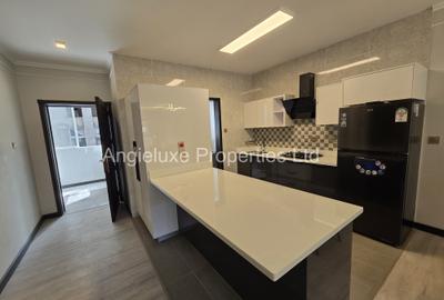 2 Bed Apartment with En Suite at Riverside Drive