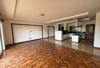 4 Bed Apartment with En Suite in Kileleshwa