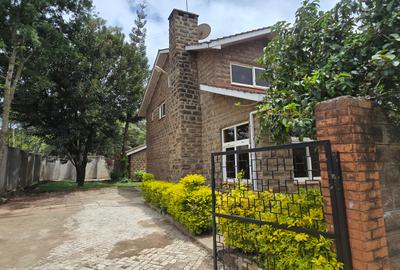 5 Bed Townhouse with En Suite at Lavington Mall - 2