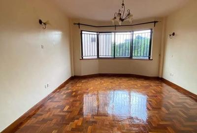 3 Bed Apartment with En Suite in Lavington
