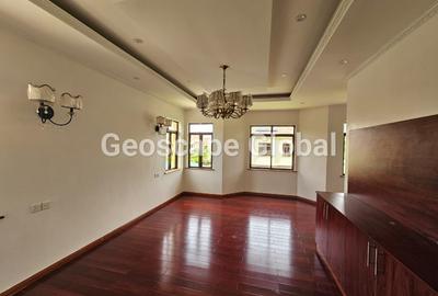 5 Bed House with En Suite in Karen