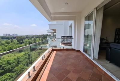 Serviced 2 Bed Apartment with En Suite at 6Th Avenue Parklands