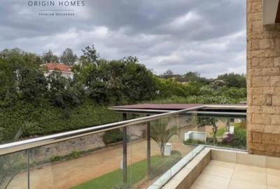 5 Bed Villa with En Suite in Karen