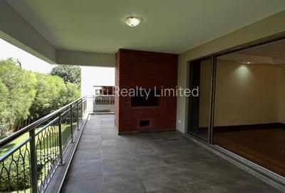 5 Bed Townhouse with En Suite in Lavington - 2