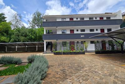 1 Bed Apartment with En Suite in Kilimani - 4