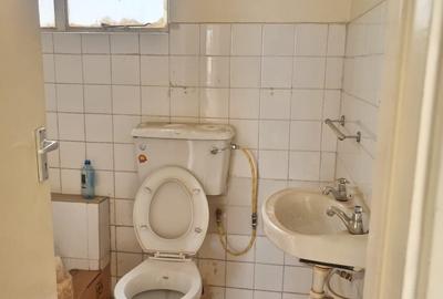 Serviced 3 Bed Apartment with En Suite in Kilimani