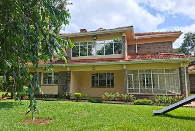4 Bed House with En Suite at Off Duom Palm Street