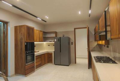 Serviced 3 Bed Apartment with En Suite at Mount Kenya Road