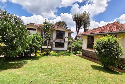 4 Bed Villa with En Suite at Rosslyn - 2