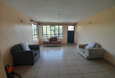 3 Bed Apartment with En Suite at Olekasasi