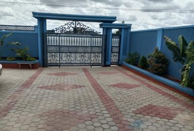 5 Bed House with Garden in Kitengela - 3
