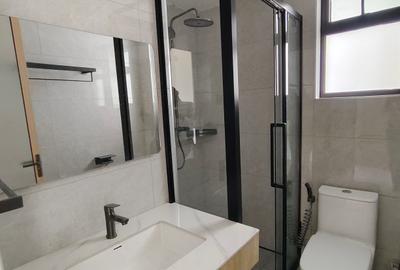 2 Bed Apartment with Swimming Pool in Riverside - 3