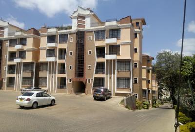 3 Bed Apartment with En Suite at Riverside Drive