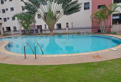 3 Bed Townhouse with En Suite in Brookside