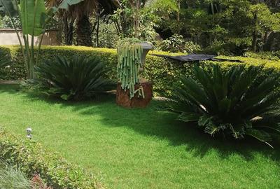 4 Bed House with En Suite in Runda - 4