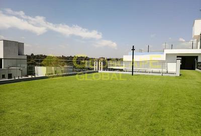 2 Bed Apartment with En Suite in Westlands Area
