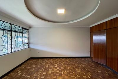 Commercial Property with Service Charge Included in Gigiri