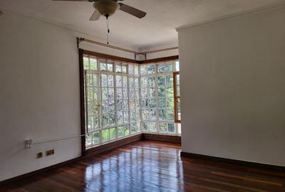 4 Bed Townhouse with En Suite at Kyuna Rise