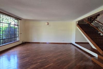 4 Bed Townhouse with En Suite at Lavington Green - 4