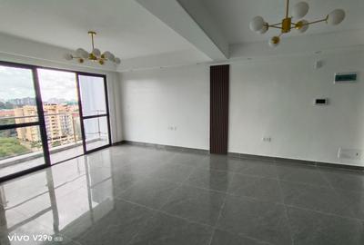 2 Bed Apartment with En Suite at Off Riverside Drive