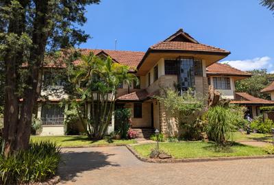 4 Bed Townhouse with En Suite in Spring Valley