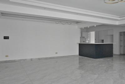 4 Bed Apartment with En Suite in Kilimani