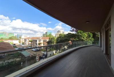 3 Bed Apartment with En Suite at Spring Valley - 3
