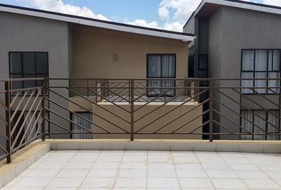 5 Bed Townhouse with En Suite in Syokimau