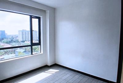 2 Bed Apartment with Swimming Pool at Wood Ave - 4