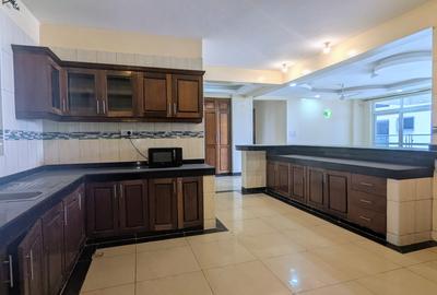 4 Bed Apartment with En Suite at Mwamba Drive